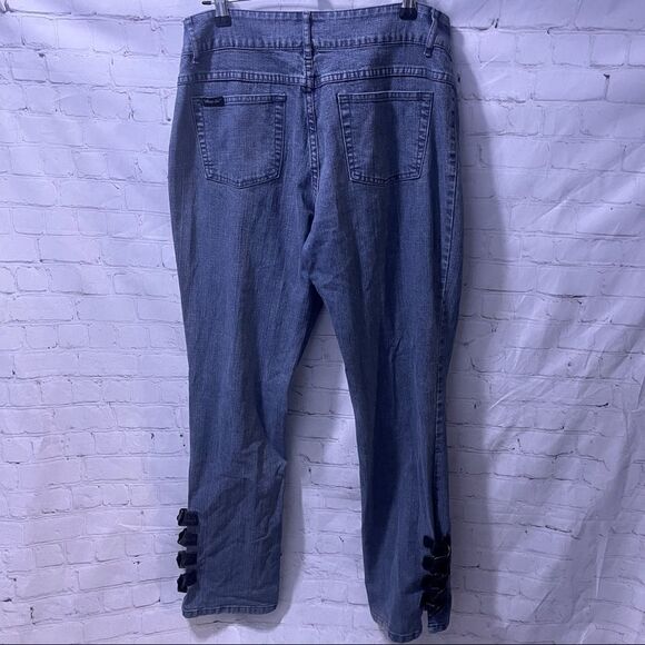 FUBU The Collection Jeans  - Picture 7 of 7